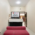 Sr Residence Near Mall Ciputra Cibubur Mitra Reddoorz