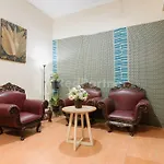 Sr Residence Near Mall Ciputra Cibubur Mitra Reddoorz