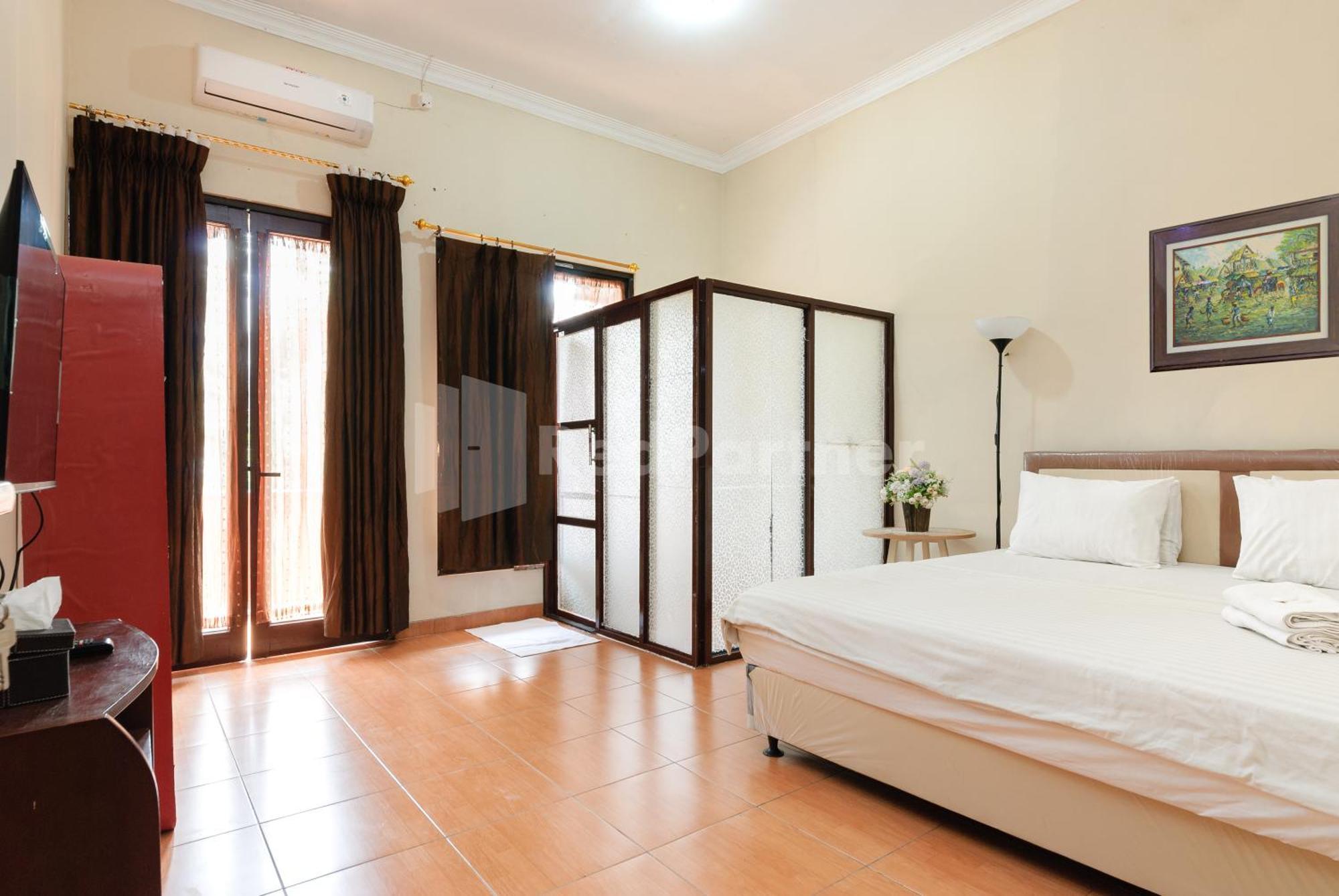 Sr Near Mall Ciputra Cibubur Mitra Reddoorz Hotel Bekasi